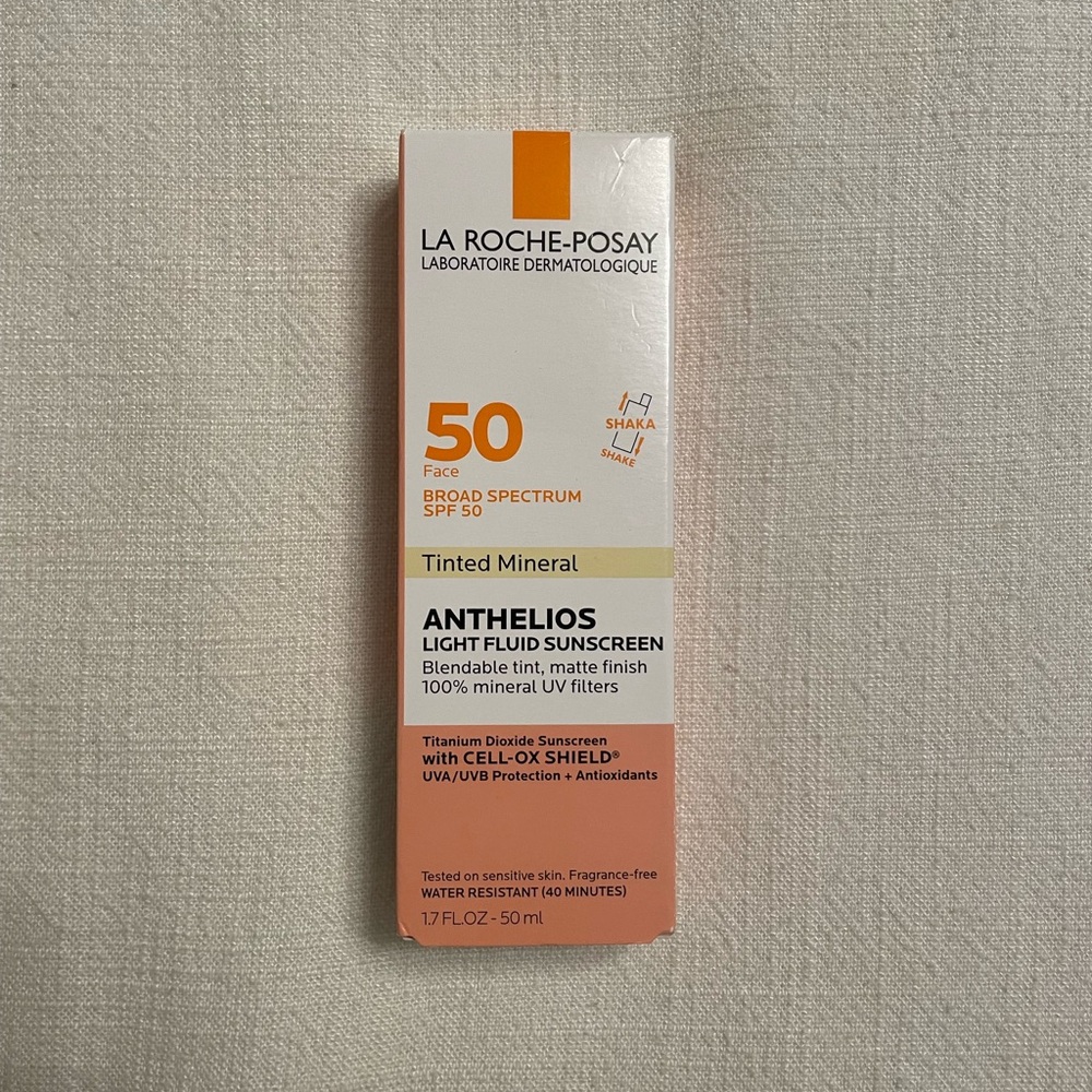 La Roche-Posay Anthelios Tinted Mineral Sunscreen SPF 50 - Orange
